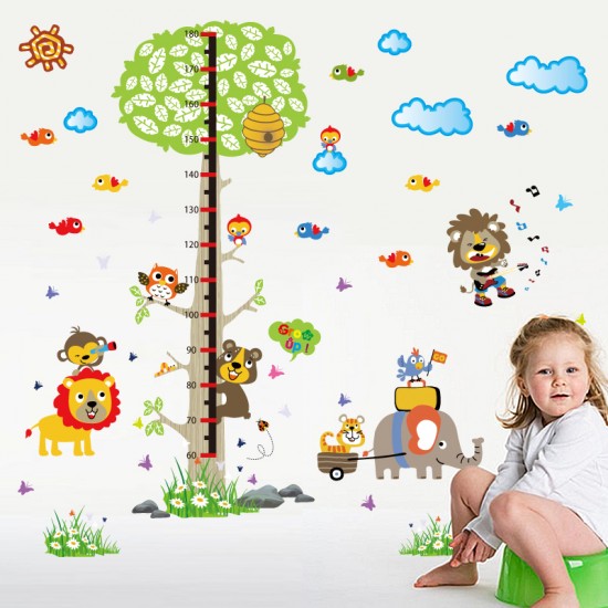 Sticker decorativ, masuratoare copacel cu animalute 143 cm, 70STK