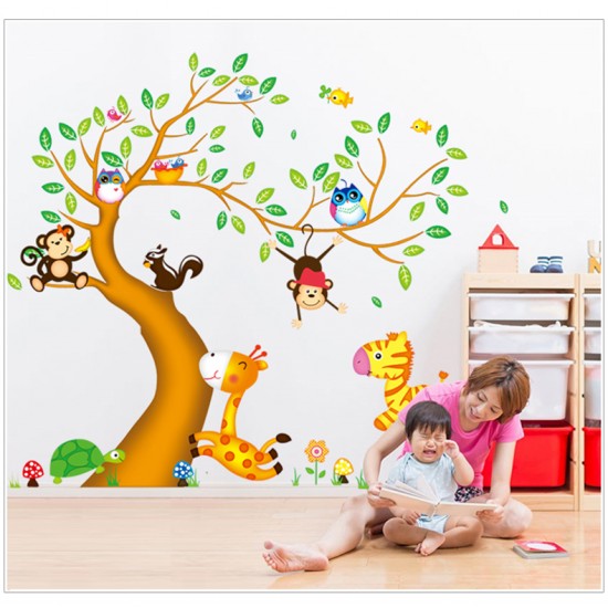 Sticker decorativ, pomul  cu animalute  197 cm, 111STK